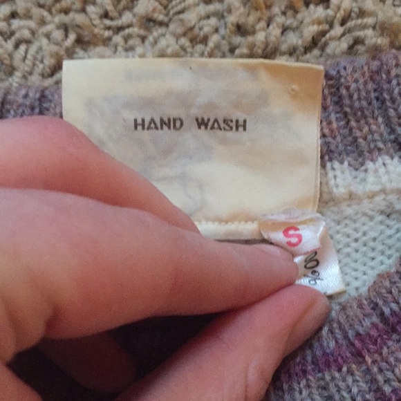 100% Wool Vintage Scottish Thistle Sweater - Picture 6 of 7